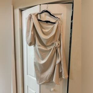 ONE SHOULDER CREAM ELOQUII DRESS